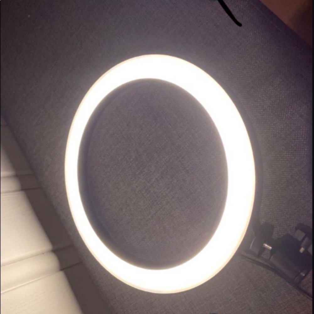 A 10inch Ring Light in good condition
